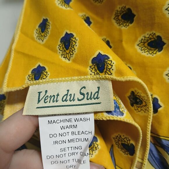 Vent Du Sud France Country Table Cloth Yellow and Blue Patterned Olives Floral - Picture 3 of 7